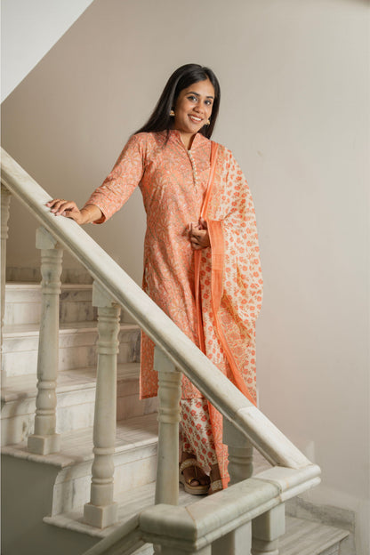 Peach Potli Blossom kurta Set