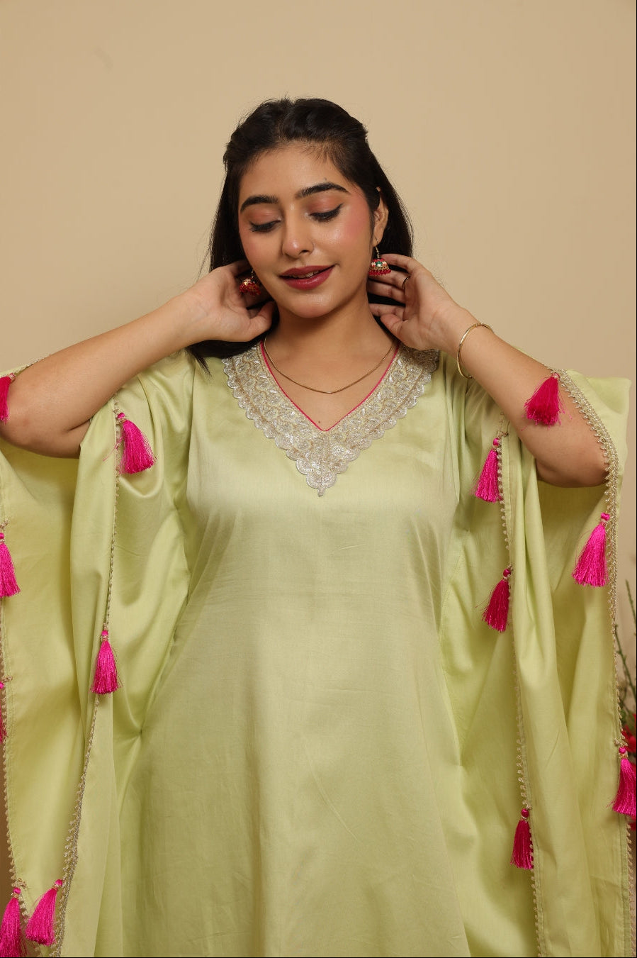 Gulraakh Kaftan set