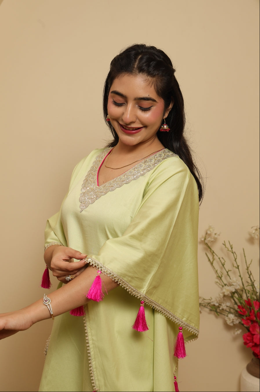 Gulraakh Kaftan set