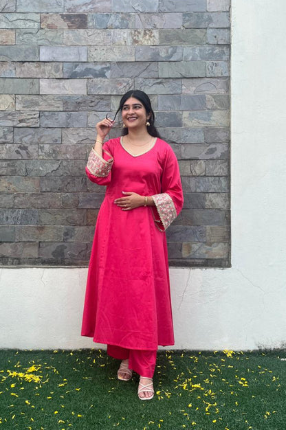 Suhani Gulabi Anarkali set