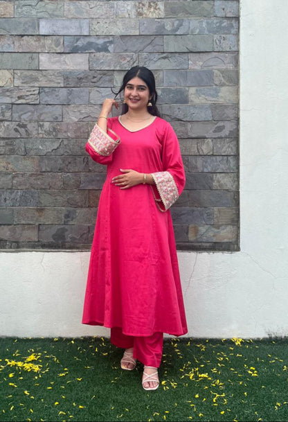 Suhani Gulabi Anarkali set