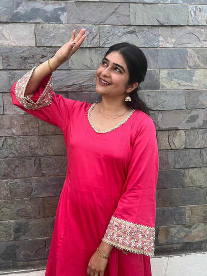 Suhani Gulabi Anarkali set