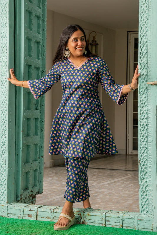 Suragani Neel-Tulip Co-Ord Set