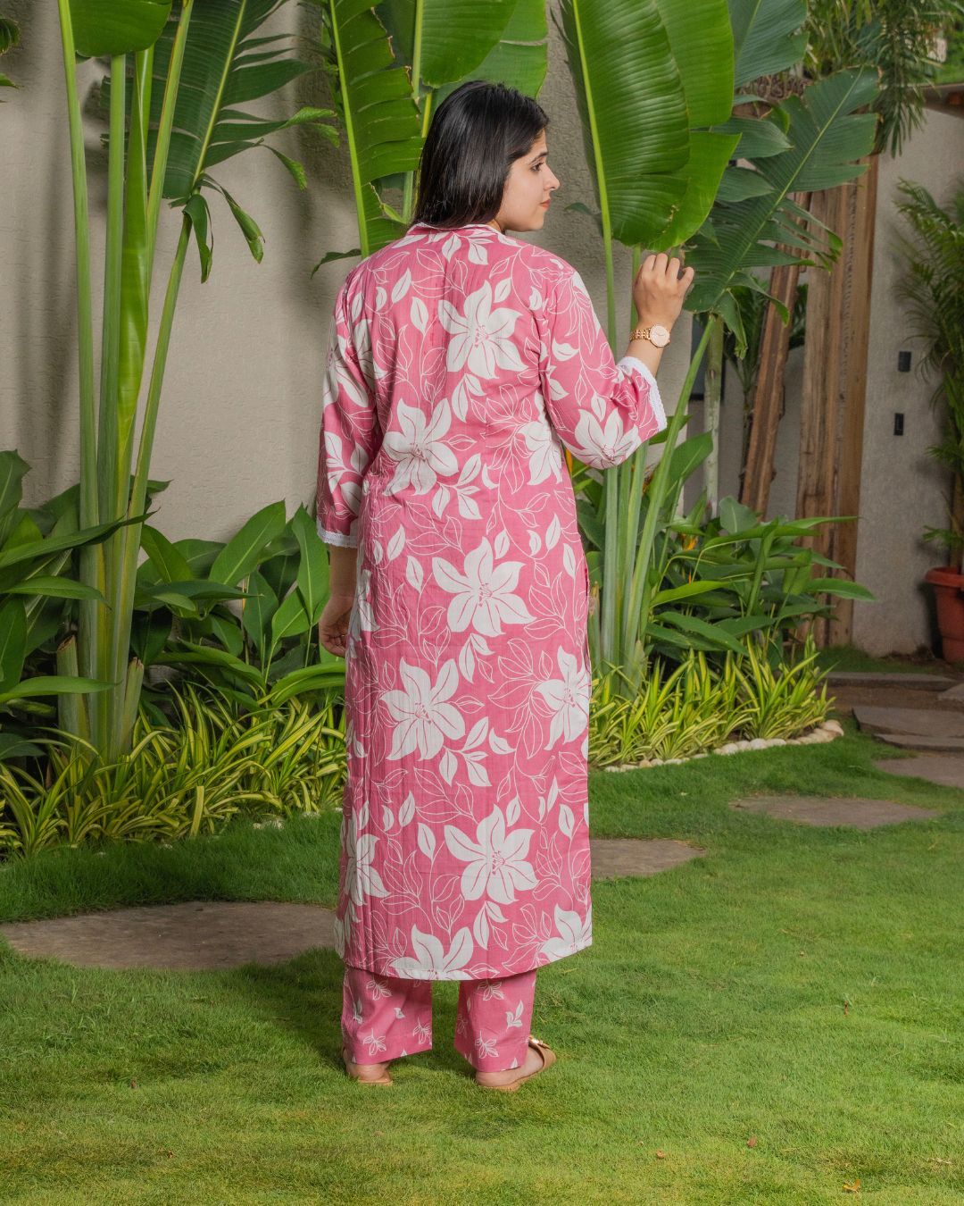 Rose pink Floral Dupatta set