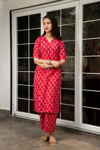 Ruhani Red Blossom kurta set